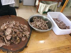 -吾穆勒蓬灰牛肉面·清真(北滨河中路店)