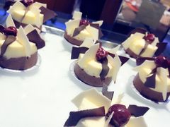 -咖啡苑自助餐厅·中国大饭店