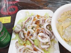 白灼鲜鱿鱼-官塘锋记鱼生·生腌·砂锅粥(牌坊街店)