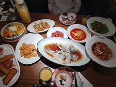 -新白鹿餐厅(滨江银泰店)
