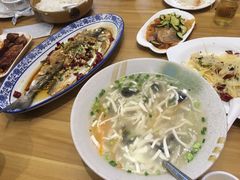 -乌镇那一年小院主题餐厅(甘泉西路店)