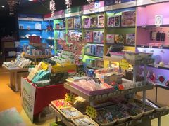 -爱玩嘉年华(龙湖源著天街店)