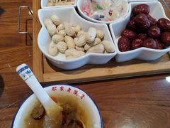 -那家老院子东北菜·饺子·小鸡炖蘑菇(艳华街店)