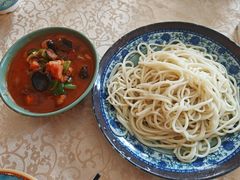 过油肉拌面-维吾尔餐厅(宜山路店)