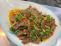 -邹胖哥好好吃餐馆(荔波美食街店)