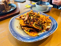 -包整·丝娃娃(一览甲秀楼风景店)