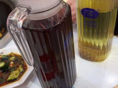 -鲁员外地锅鸡地锅鱼(龙湖江东天街店)