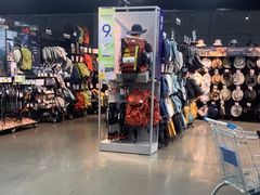 -迪卡侬(西华店)