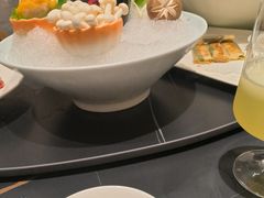 -鼎泰亨·海鲜牛肉餐厅(滨江店)