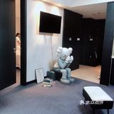 店里的仪器都是从德国进口的