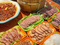 -满堂春特色餐馆