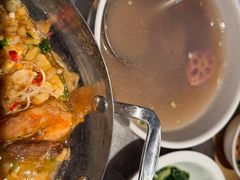 -陈大锅·岳阳鱼馆·地道岳阳菜(美食街店)