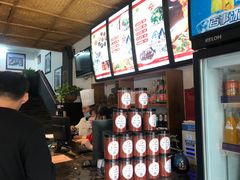 -关中老碗(建工路店)