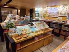 -猫的天空之城概念书店(苏州诚品店)