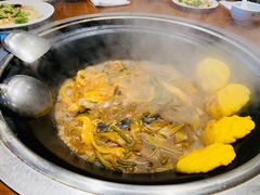 铁锅炖灶台鱼-铁锅炖灶台鱼老三炖鱼馆