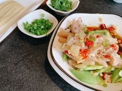 -大匠工房古船木艺术餐厅·猪肚鸡专门店(长白仙岛店)