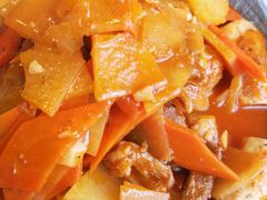 馕包肉-维吾尔餐厅(宜山路店)