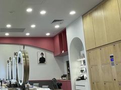 -海马体照相馆(广州新世界云门New park店)