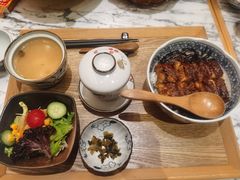 鳗鱼盖饭定食-自由之丘