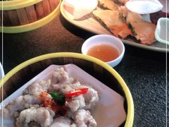-蝴蝶里·粤菜·点心(滨江龙湖店)