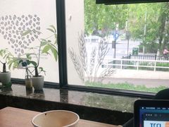 靠窗位-法派1855(东湖别墅店)