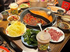 -萍姐火锅·公路夜市(武汉首店)