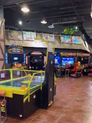-卡通尼乐园·生日会(烟台永旺店)