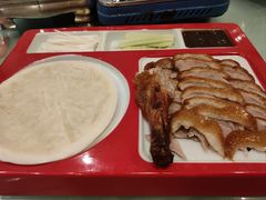 -艳阳天酒店(五里新村店)