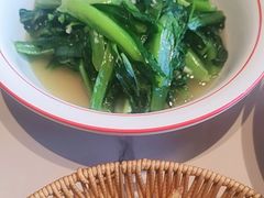 -一品味庄·地标武昌鱼·藕汤湖北菜(黄鹤楼店)