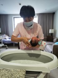 -奕新一诺台式母婴护理中心(我格广场店)