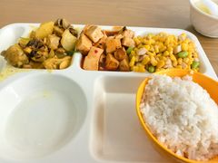 -上海财经大学-新食堂