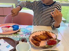 -水桶王国主题餐厅·聚会·生日派对·亲子活动·家庭套餐(亚龙湾希尔顿店)