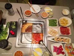 -海底捞火锅(苏宁生活广场店)