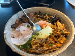 黑松露菌子焖饭-Ameigo梅果·云贵川bistro(长宁来福士店)