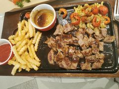 -必胜客(经开万达店)