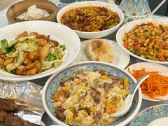 -汗腾格里·风味餐厅(新疆驻京办店)