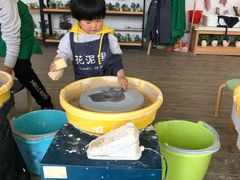 -田园东方蜜桃村的田野营地