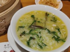 -乐忻皇朝(上海中心大厦店)