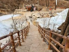 -黑龙潭风景区
