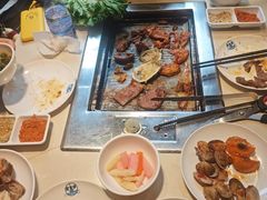 -爱客得牛排海鲜烤肉·火锅自助(春熙路黑金好店)