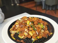 经典葱爆小羔羊肉-悦融·京鲁菜·露台花园(安定门店)