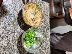 -正宗杨记普洱酸醋米线(总店)