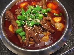 -万重锦·人文川菜馆(骡马市店)