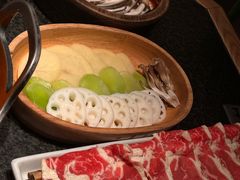 -三出山火锅(南京万象天地店)