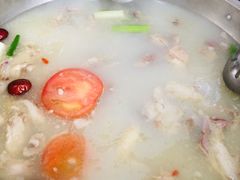 -金堂何记黑山羊羊肉店(泰康茗苑店)