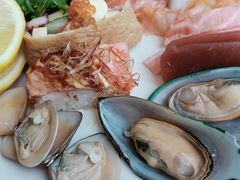 -怡咖啡海鲜自助餐厅(浦东香格里拉店)