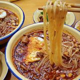 小巷里的酸辣粉！超好吃！😋