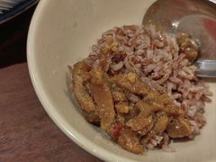 -Cuc Gach Quan Restaurant