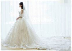 -予白婚纱礼服馆