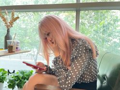 -变画·发型STUDIO